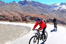 Leh Ladakh Cycling Tour Packages, Cycling Tours Travel Ladakh